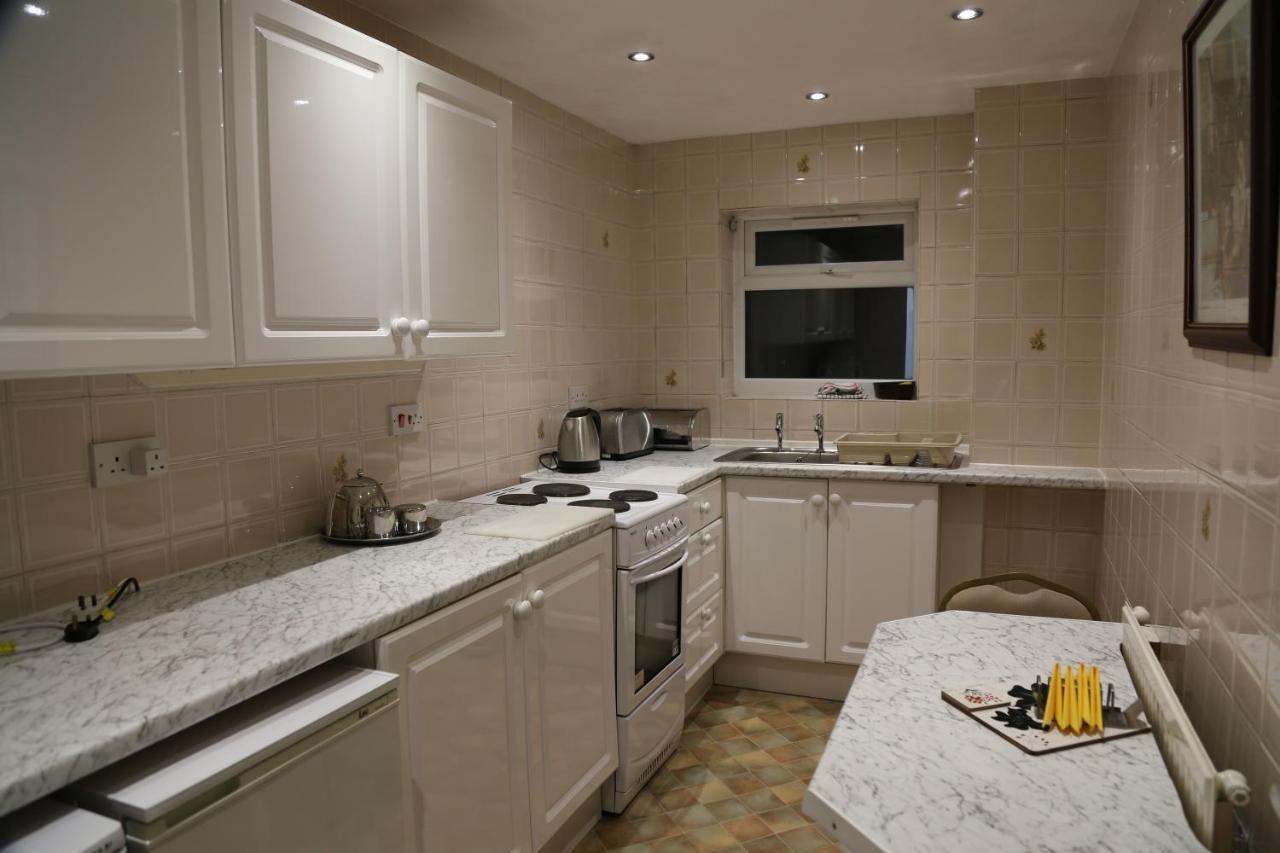 La Suisse Serviced Apartment